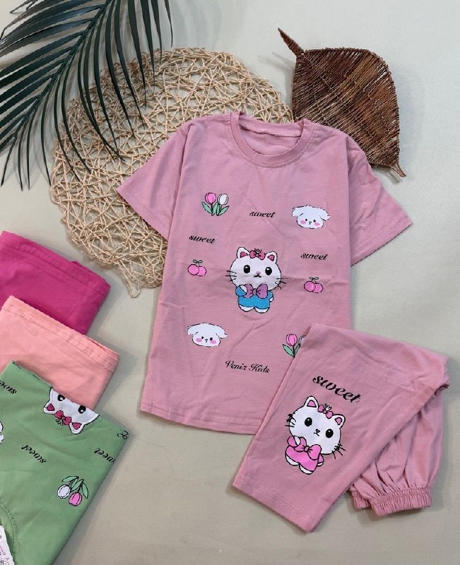 پخش بچگانه نی نی ناز👫: 👚👖نام کالا: تیشرت شلوارک دخترانه🔍🧵جنس پارچه: پنبه 🔢 سایزبندی: ۴۰/۴۵/۵۰/۵۵💰قیمت: ۴۹۵۰۰۰ تومان💻کدکالا:۱۴۶۵۲