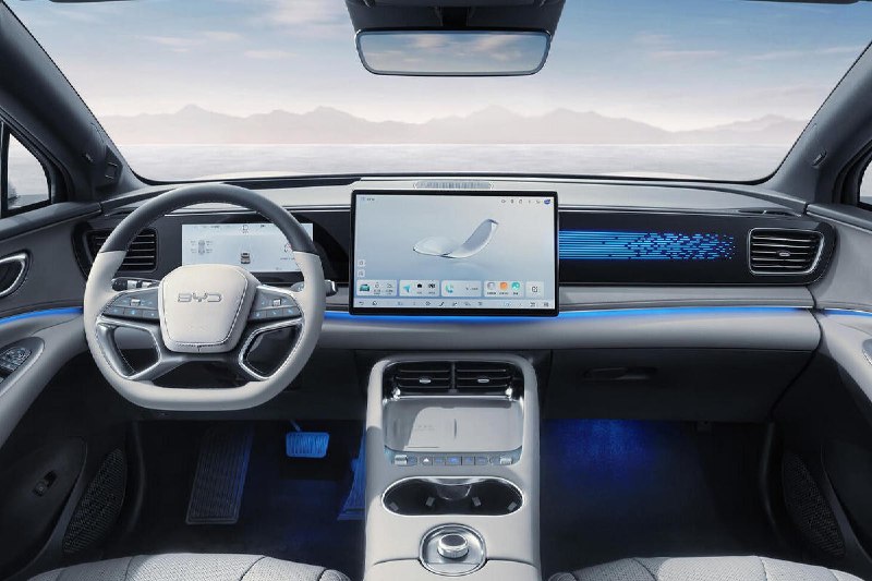 BYD Sealion 06 дебютировал в Китае в гибридной и электрической версиях 3