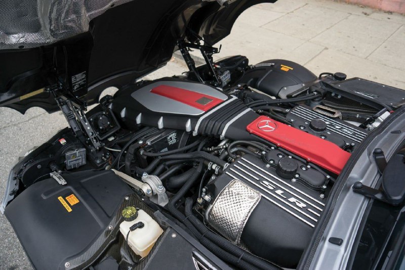 Mercedes-Benz SLR McLaren "722 Edition" (C199) 5
