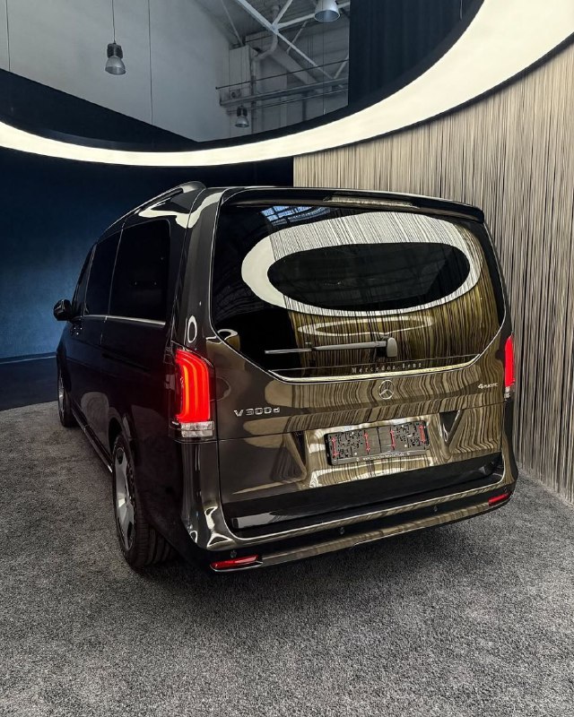 New Mercedes-Benz V300d 3