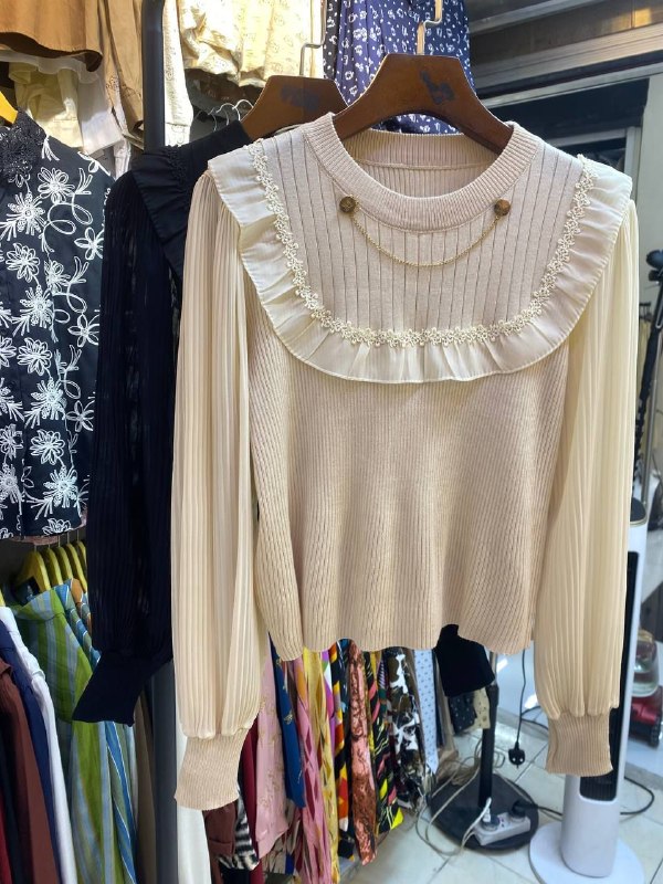 👗پخش عمده ملوسک 2(قشم): بافت گردنبندی مجلسی رنگ بندی:۲رنگ👆👆👆سایز بندی : فری سایزقیمت عمده ارسال رایگانبافت گردنبندی مجلسی رنگ بندی:۲رنگ👆👆👆سایز ب