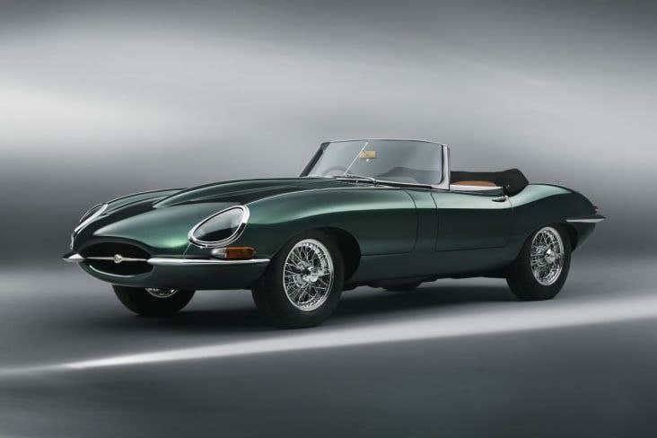 Jaguar E-Type возвращается в производство в современном облике, но с сохранением классического стиля 2