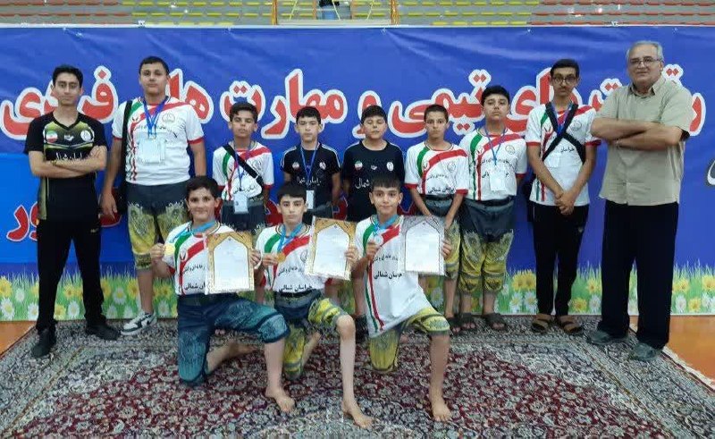 خبرفوری خراسان شمالی: ⭕️نونهالان خراسان شمالی در همدان، دو نشان طلا و یک نشان نقره کسب کردند. 🔹در مسابقات قهرمانی هنرهای فردی ورزش زورخانهای