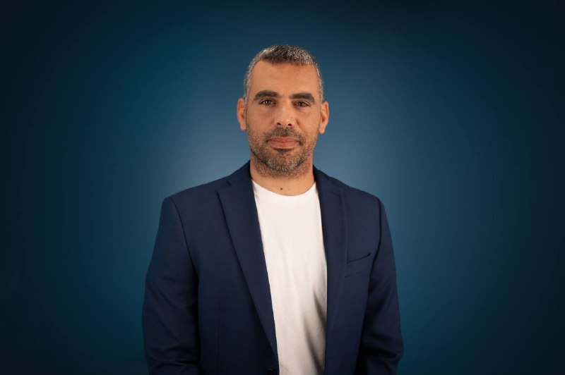 אליסף פרץ מצטרף לחילי טרופר, יועז הנדל ושירה שפירא