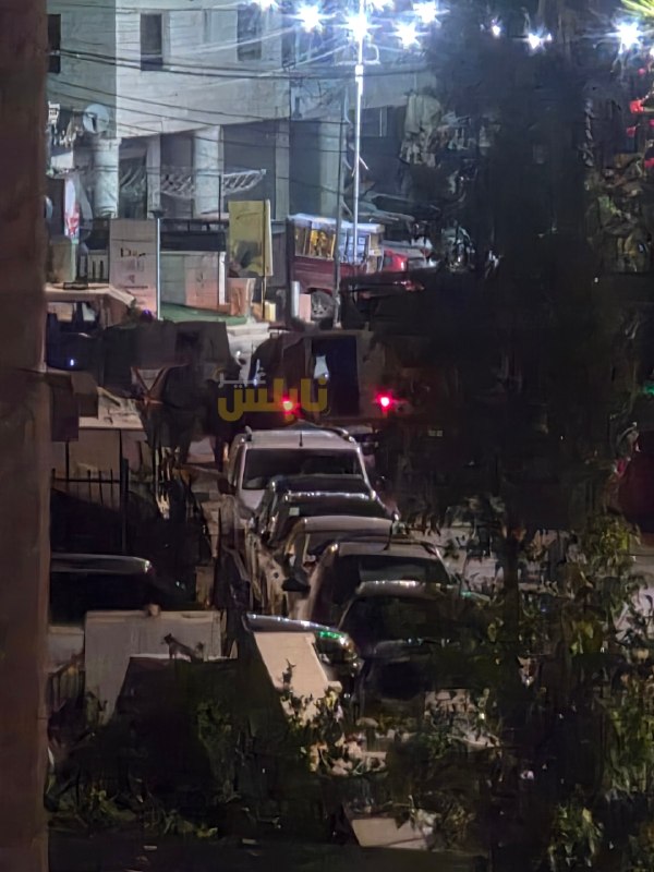 דחוף: נוכחות רכבי כיבוש ישראלי ליד מסגד פורדווס בשכונת אל-מכפיה