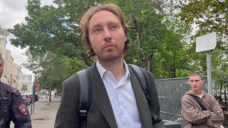 ⚡️ «Яблоко» получило 8000 новых заявок на вступление на фоне скандального снятия с федеральных выборов. Это в два раза больше, чем всех членов партии — их сейчас 4000«Яблоко», только что снятое с федеральных выборов, получило уже около 8 тысяч новых заявок