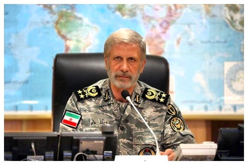 کیهان آنلاین: فرمانده کل ارتش اعلام کرد🔰 جایزه ۳۰ هزار دلاری برای شکار هر نظامی متجاوز آمریکا🔸فرمانده کل ارتش جمهوری اسلامی ایران گفت: