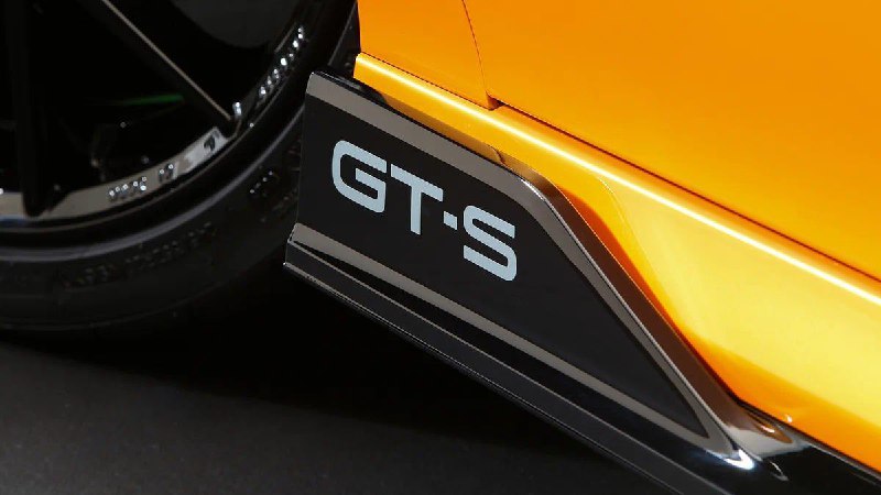 Toyota показала спортивную Camry GT-S 3