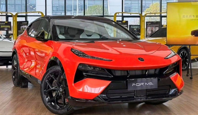 Lotus представил мощный гибридный кроссовер For Me 3