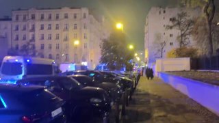 המשטרה הפולנית נכנסה לשטח בית הדין החוקתי במדינה, כך מדווח פולסט. על פי המידע, הופיעה הודעה באתר בית הדין ע…