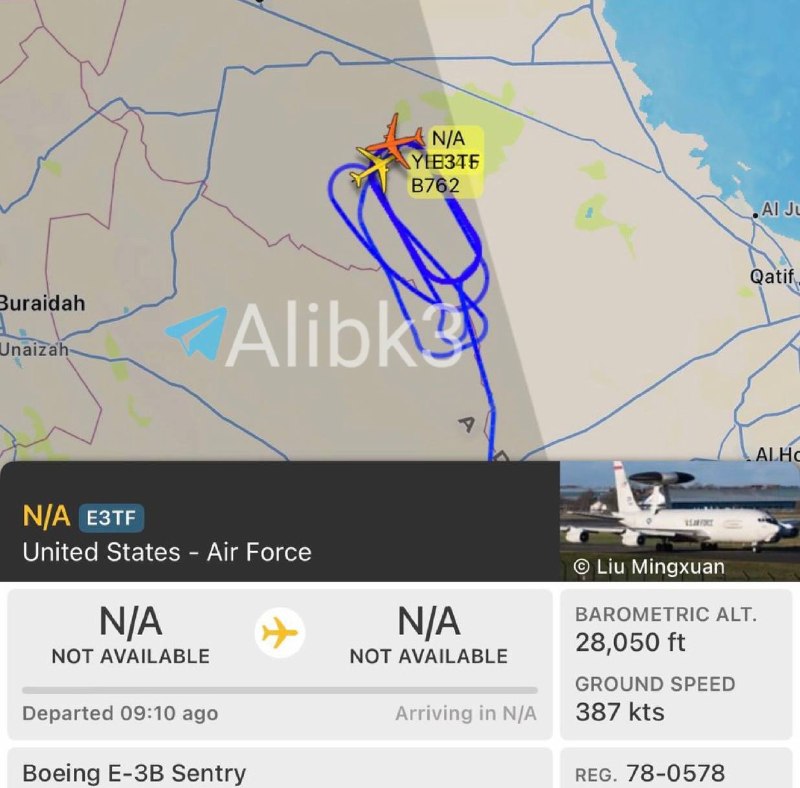 מטוס אזהרה מוקדמת E-3B טס מעל המרחב האווירי הסעודי כבר יותר מתשע שעות.