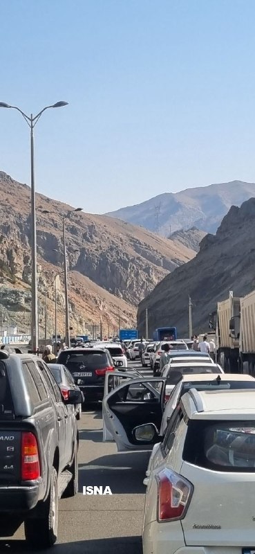 ایسنا ✔: 🖼ترافیک سنگین در آزادراه تهران_شمال؛ صبح امروز ۵ شهریور@isna94
