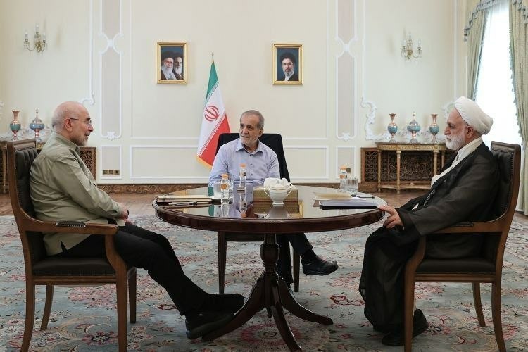 عصر قانون: ✳️ 📸 نشست مشترک سران قوا در نهاد ریاستجمهوری برگزار شد🆔️ @asrghanoon