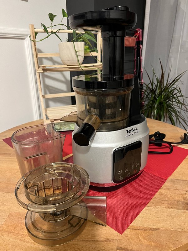 Шнековая соковыжималка Tefal Juice & Clean — фото 1