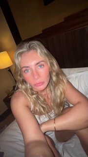 🇬🇧 OnlyFans creator Bonnie Blue, 27, has appeared on camera for the first time after announcing that she had given birth.