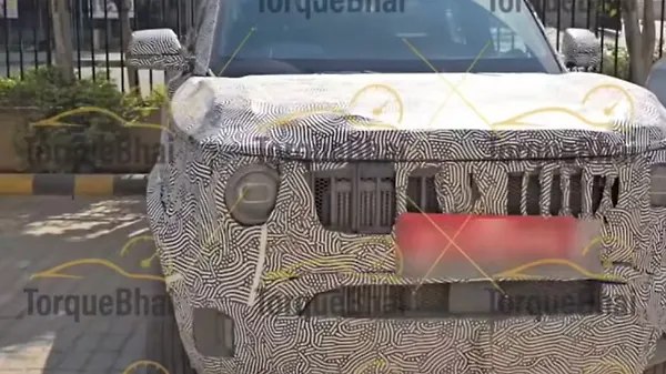 🚧 Mahindra Vision S: интерьер, который всё ещё держит за борт 🚗💡За нашими гла
