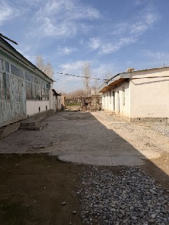 Ховли сотилади навои колхоз