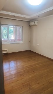 Срочно Продаётся 3/3/4 квартира на Тансикбойев 1