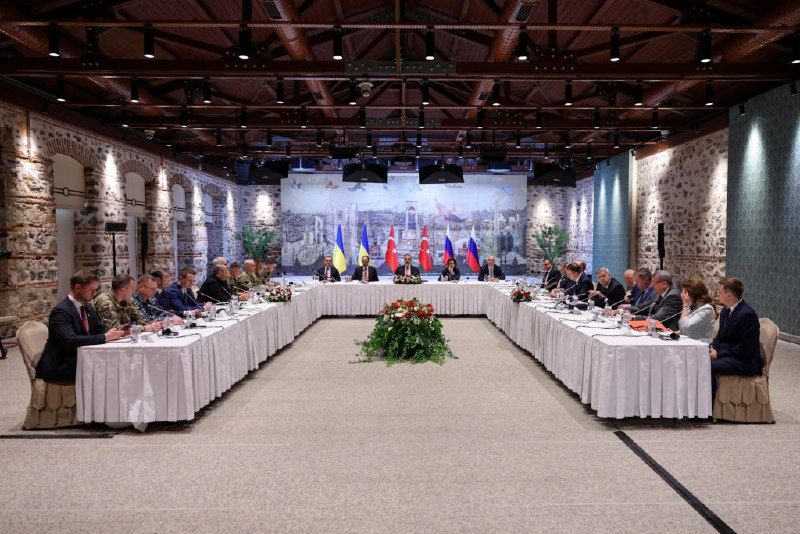 Ukraine-Russia peace talks end after less than two hours, officials say