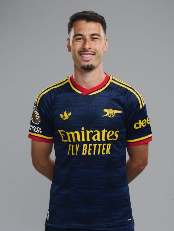 Arsenal: فابریزیو رومانو:الهلال به جذب گابریل مارتینلی علاقه‌مند است - اون به همراه پدرو نتو جزو گزینه‌های این باشگاه سعودی هستن@