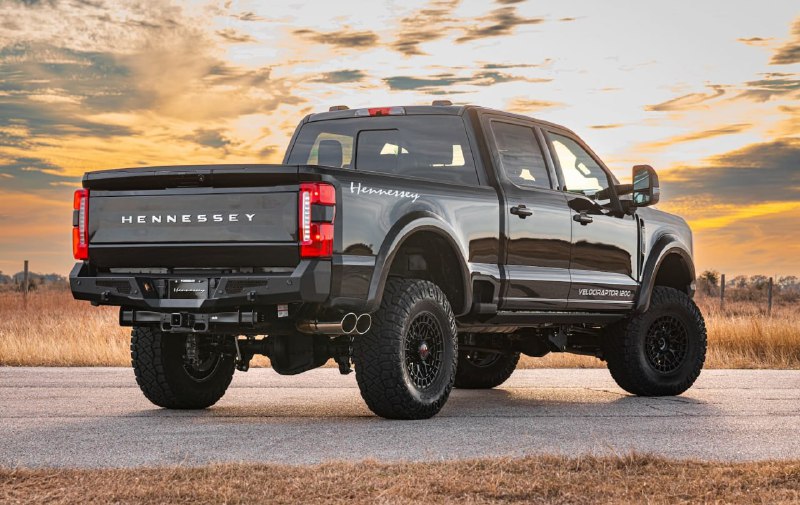 Ford F-250 превратили в дизельный суперпикап 2