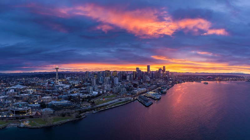 The Emerald CitySeattle, Washington (© Jim Patterson/Tandem Stills + Motion)