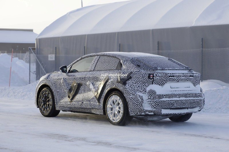 Компания Alpine анонсировала выход кроссовера A390 3