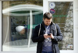 Минцифры хочет снять мораторий на проверки операторов связи и удостовериться в наличии у них средств прослушки — РБКМораторий был установлен в 2023 году и предполагает запрет на плановые проверки до 2030 года. Из-за этого Минцифры не могут выяснить, устано