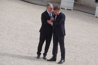 ⚡️ Макрон, Стармер, Мерц и Мелони собрались в Париже обсудить разблокировку Ормузского пролива, чтобы узнать: Иран его открыл...В Париже состоялась обещанная конференция Инициативы по обеспечению безопасности морского судоходства в Ормузском проливе. Предс