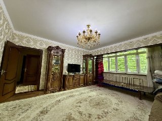 Срочно 4х комнатная 1 этаж Юнусабад 7