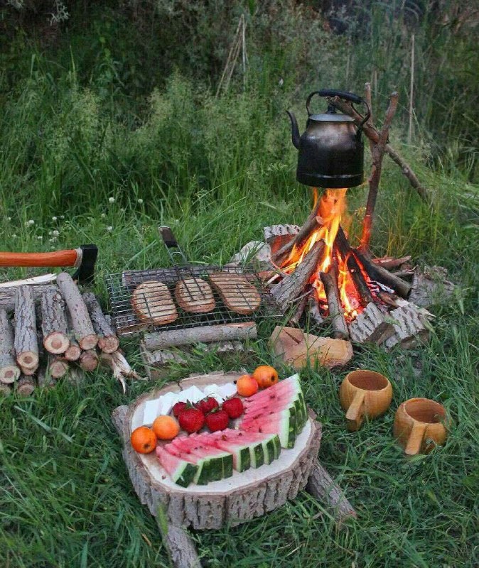 Oº°‘¨ رنگیــــنک ¨‘°ºO: ابرها به آسمان تکیه می كنند، درختان به زمين و انسانها به مهربانی يكديگر...بگذار امروز مهربانیت تکیه گاہ آدمهای بیشتری شو