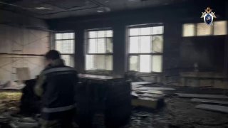 7 человек пострадали при взрыве в центре профподготовки МВД в Сыктывкаре.  В результате инцидента пострадали 7 человек, еще 200 пришлось эвакуировать из-за сильного задымления, пишет 112.  Shot утверждает, что вероятно, взорвалась светошумовая граната.