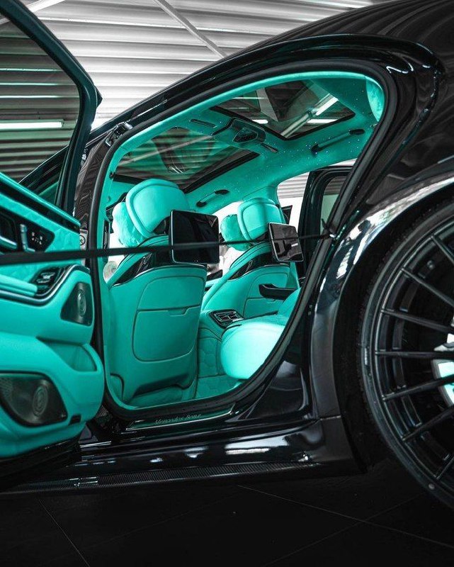Mercedes Benz w223 2