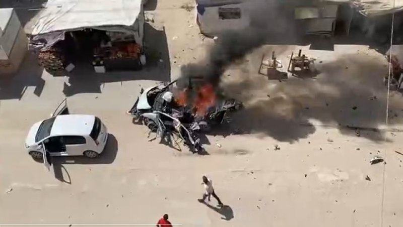 דחוף: מזל"ט ישראלי הרג והפציץ רכב בסביבת צומת עבאס, בעיר עזה.