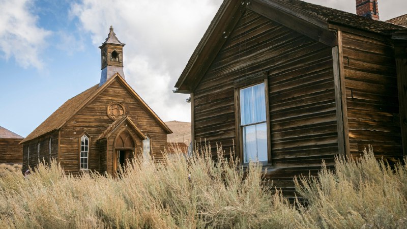 Ghosts of the gold rushBodie State Historic Park, Mono County, California (© Julien McRoberts/Tetra Images, LLC/Alamy)
