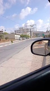 עצירת מספר כלי רכב ברחוב חווארה, החרמת מפתחות לרכב ומניעת הימצאות מכוניות על הכביש הראשי.