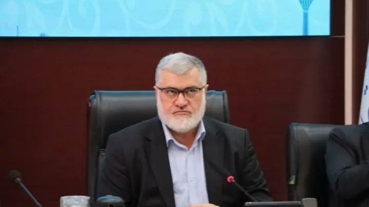 خبرگزاری شهر: 🔶کاهش ۵۰ درصدی مصرف سوخت پس از رایگان شدن مترو و اتوبوس🔻معتمدیان، استاندار تهران:🔹با اجرای طرح رایگان شدن مترو و اتوبوس