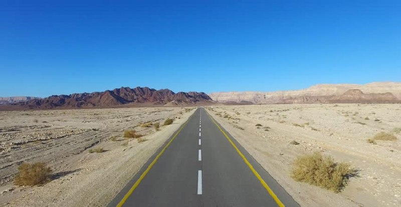 هفته‌ نامه طلوع بم: 🔴 ۲۲۰ کیلومتر باند دوم در محورهای مواصلاتی کرمان در دست احداث است ولی به ۵۱ هزار میلیارد تومان اعتبار نیاز دارند◽️مدیرکل