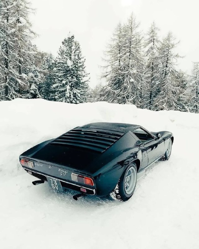 1973 Lamborghini Miura SV 9