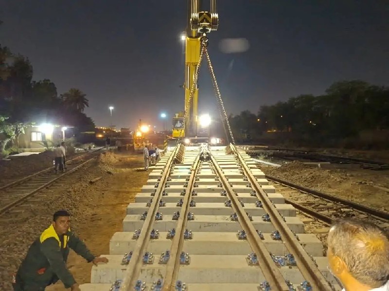 ביקורת על עובדי טרברס בניין טכני בגין תשלום לא מלא של משכורות מהר כמה עובדי בניין טכניים של חברת טראוורס מת…