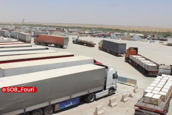 سیستان و بلوچستان فوری: تردد بیش از ۱۲۰۰ کامیون از گمرک مرزی ریمدان🔹 با ارائه خدماترسانی شبانهروزی گمرک ریمدان به فعالان اقتصادی، در ۲۴ ساعت گ