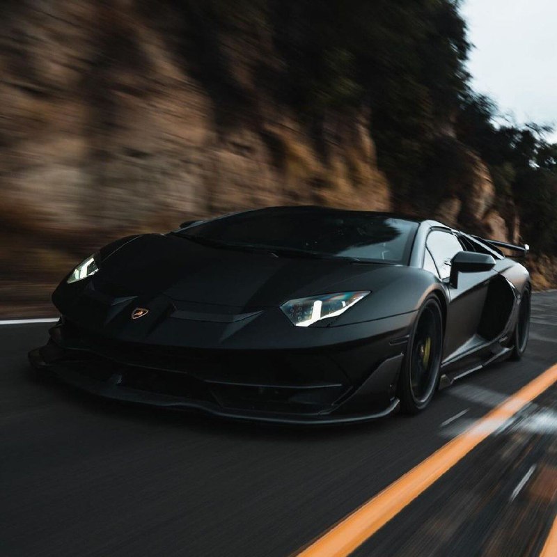 Lamborghini Aventador SVJ