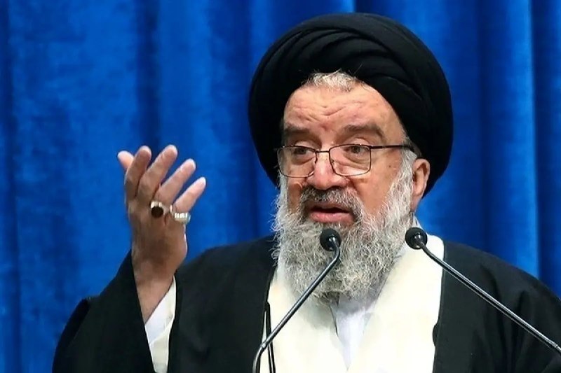 امروز غرب🌱: احمد خاتمی، امام جمعه تهران:🔅 باید در برابر فشار اقتصادی ایستادگی کنیم🔹فشار و حصر اقتصادی موضوع تازه‌ای نیست که ترامپ آن