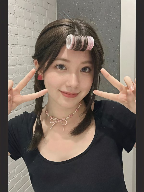 HongKongDoll，愚人节露脸了，还蛮可爱的HongKongDoll，愚人节露脸了，还蛮可爱的