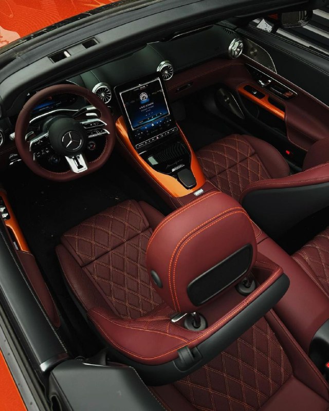 1 of 50 Mercedes-AMG SL63 MANUFAKTUR Big Sur Edition 4.0-L V8 BITURBO 7