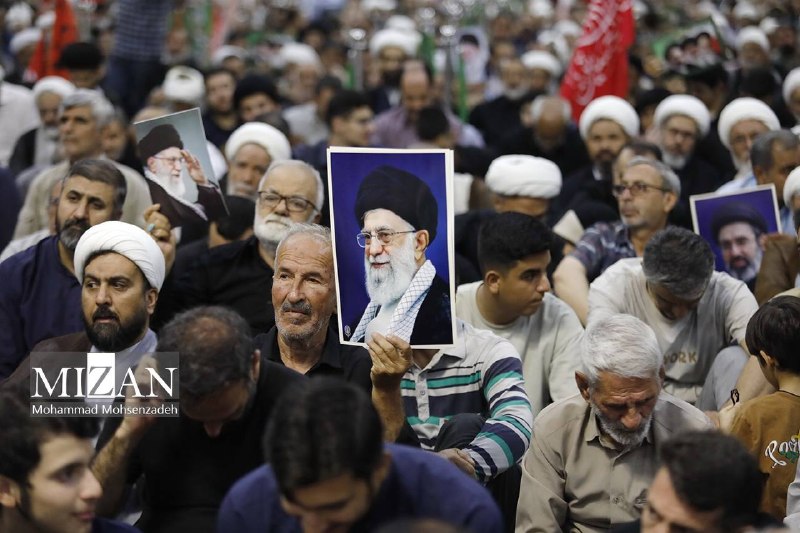 خبرگزاری میزان: 📸مراسم بزرگداشت چهلم «آقای شهید ایران» از سوی رهبر معظم انقلاب در حرم مطهر حضرت فاطمه معصومه (س) 🟥میزان در شبکههای اجتم