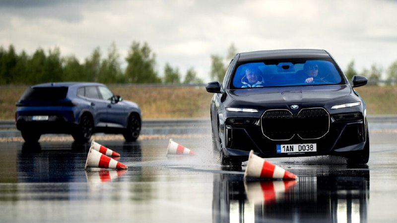 Бронированные BMW — это не броневики из гаража третьих лиц, а заводские монстры,