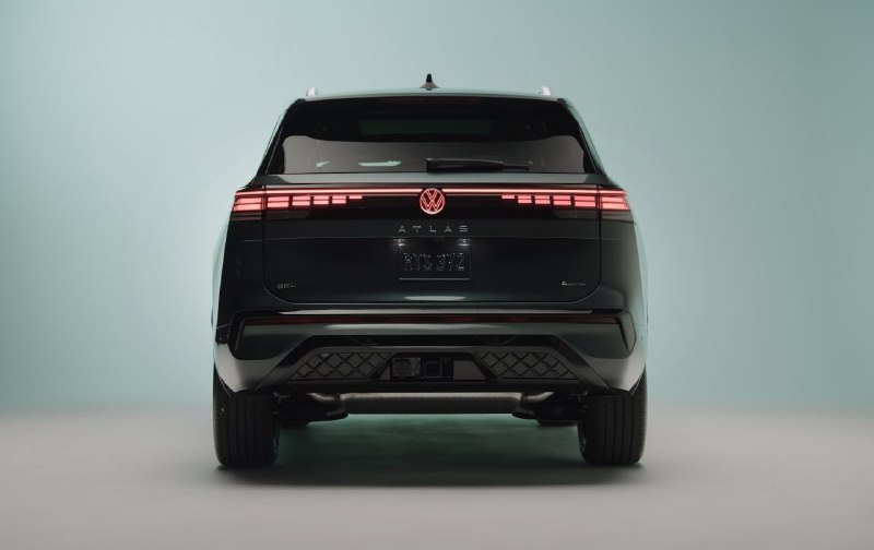 Volkswagen показал Atlas нового поколения 6