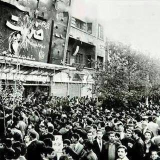 🎬 سینمای قدیم 💯: استقبال مردم تهران قدیم از فیلمهای اکران نوروزیفروردین ۱۳۴۳ فیلم ضربت ساخته ساموئل خاچیکیان‌‌‌‎‌‌‎‌‌‌‎‌‌‌‌‎‌‌‌‎‌‌‌🎥 @old