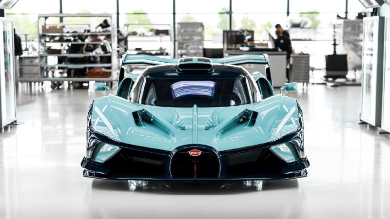 Bugatti выпустила последний Bolide с мотором W16 2